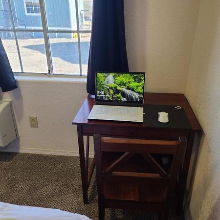 069B Comfortable Suite With Kitchenette And King Bed Near South Rim Sleeps 4 瓦莱 外观 照片