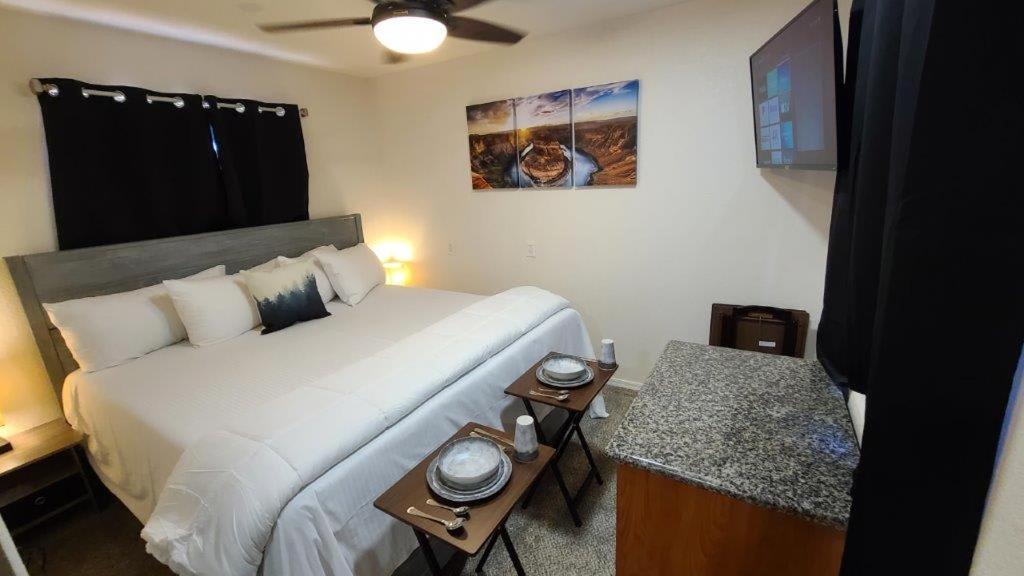 069B Comfortable Suite With Kitchenette And King Bed Near South Rim Sleeps 4 瓦莱 外观 照片