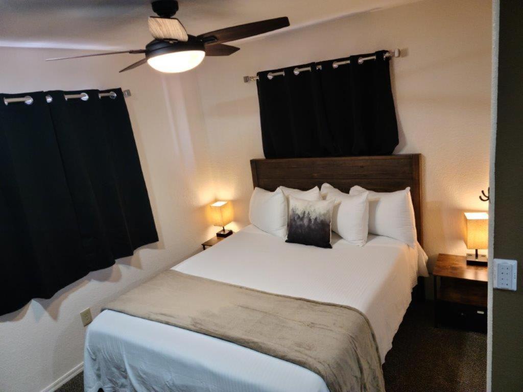 069B Comfortable Suite With Kitchenette And King Bed Near South Rim Sleeps 4 瓦莱 外观 照片